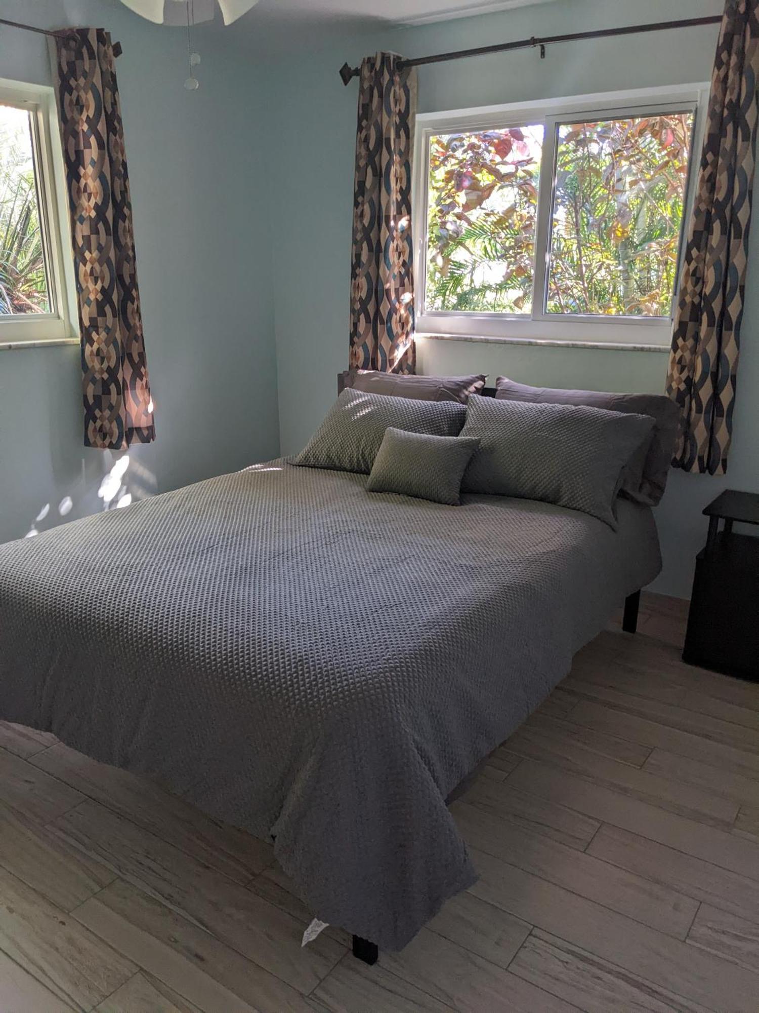 Lovely 3-Bd, Walk To Bars, 9 Min Drive From Beach! Heated Pool. Fort Lauderdale Buitenkant foto